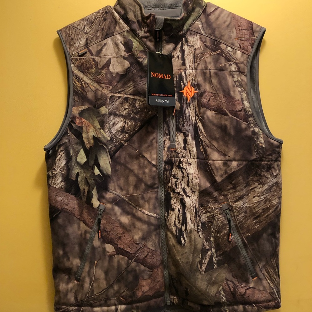 Nomad Insulated Camo Vest